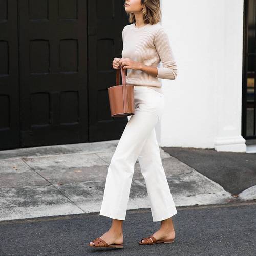 5 easy ways to wear white pants in winter