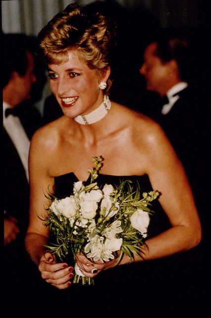 Get inspired by Princess Diana love for chokers. Check out her full collection: