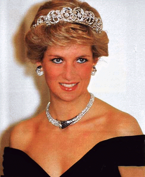 Get inspired by Princess Diana love for chokers. Check out her full collection: