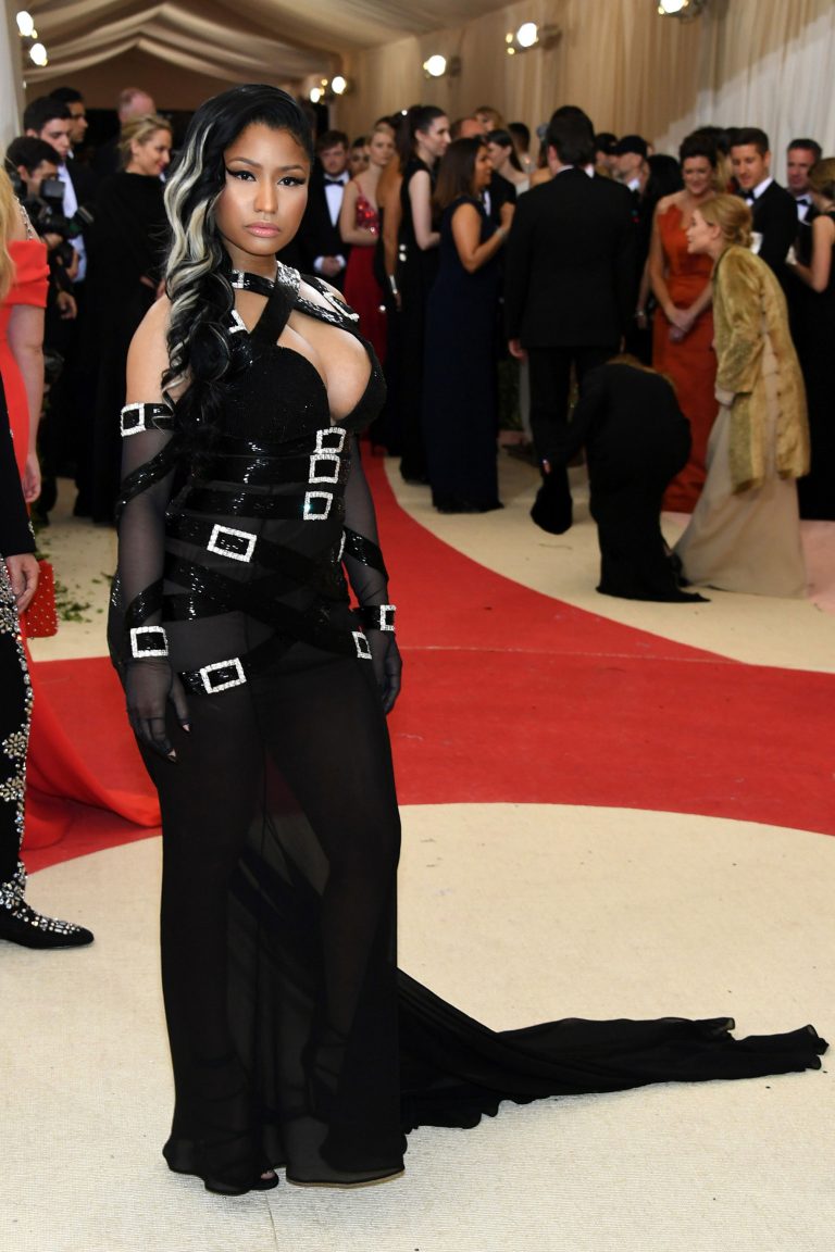 Nicki Minaj in Moschino